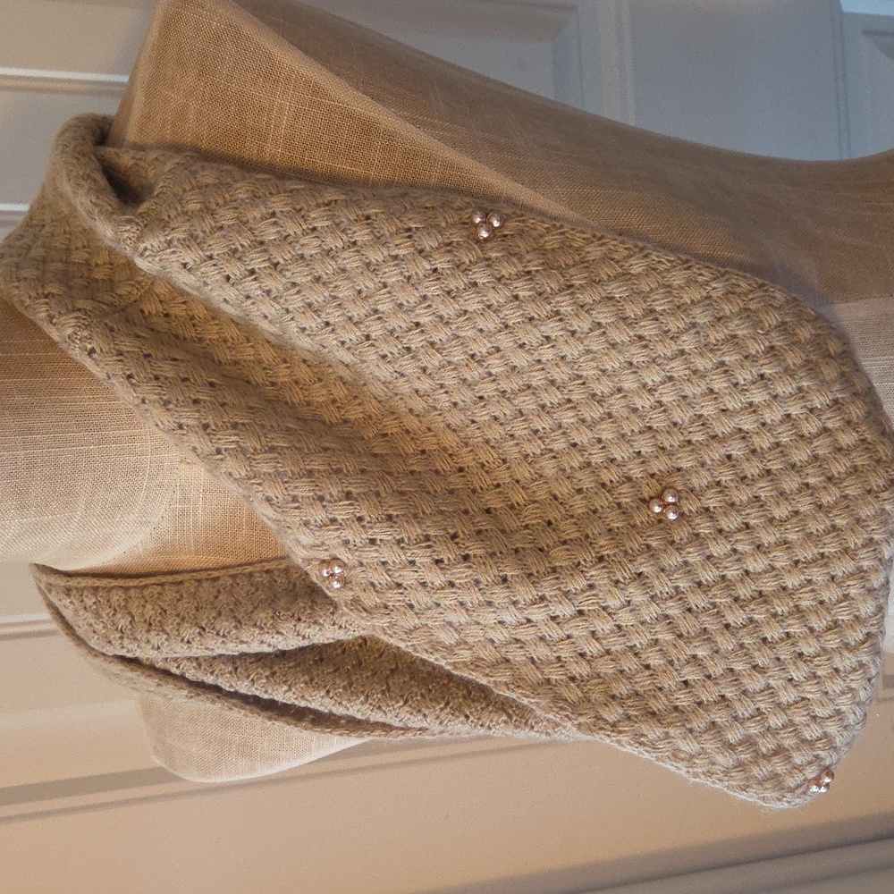 Soft Beige Infinity Scarf with Beads - Picture 2 of 5